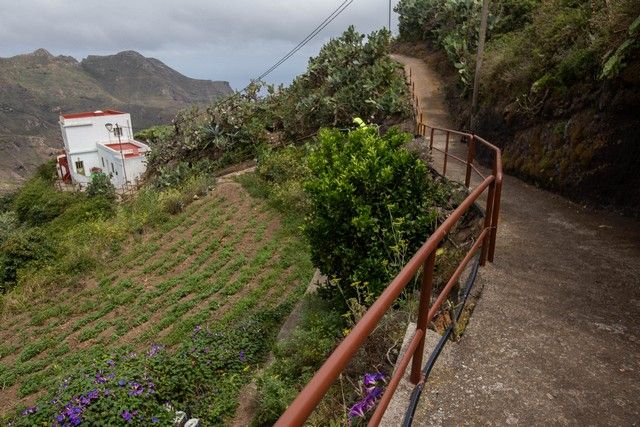 Los vecinos explican las carencias de la zona de Taborno