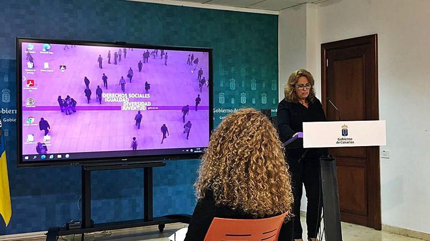 BPW. BPW Canarias es la primera asociación con proyección internacional que nace en Canarias para “romper techos de cristal y poner en valor a las que son emprendedoras”, afirmó la consejera de  Igualdad  del Gobierno de Canarias, Noemí Santana.