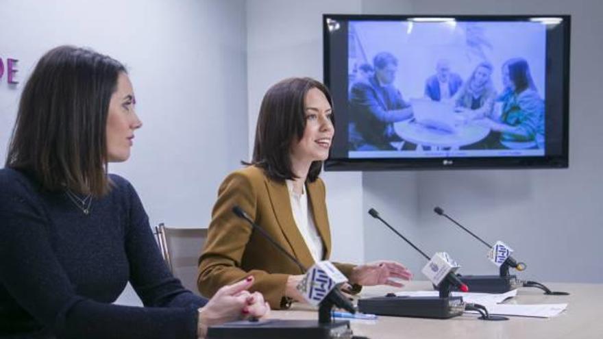 Olatz Megía y Diana Morant, ayer durante la rueda de prensa.