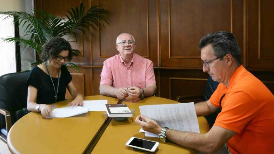 Paiporta firma un convenio con la Asociación de Polígonos para potenciar el tejido industrial