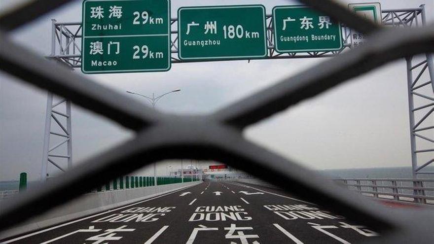 Así es el puente sobre el mar más largo del mundo