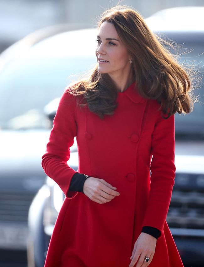 La duquesa de Cambridge, espectacular a su llegada a Belfast