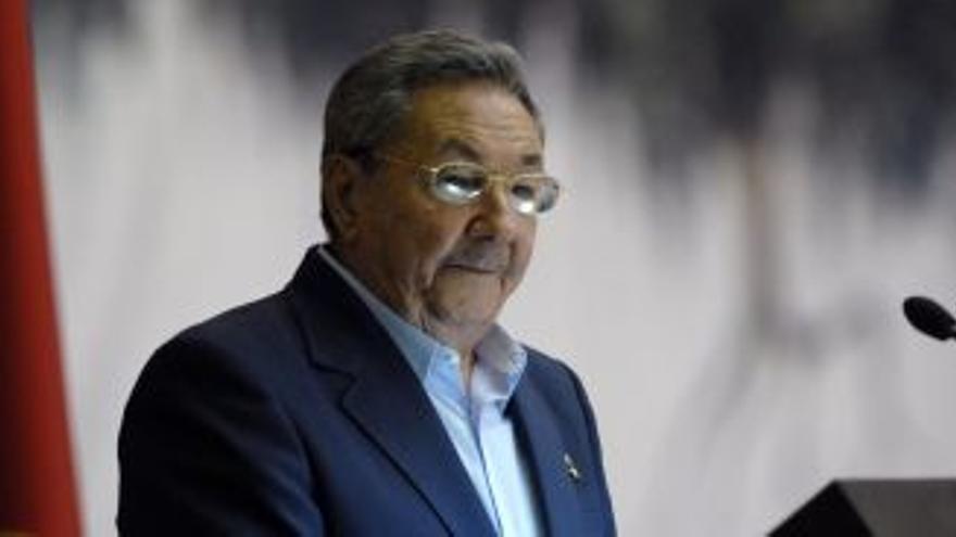 Raúl Castro asegura que no cederá &quot;al chantaje&quot; por Fariñas