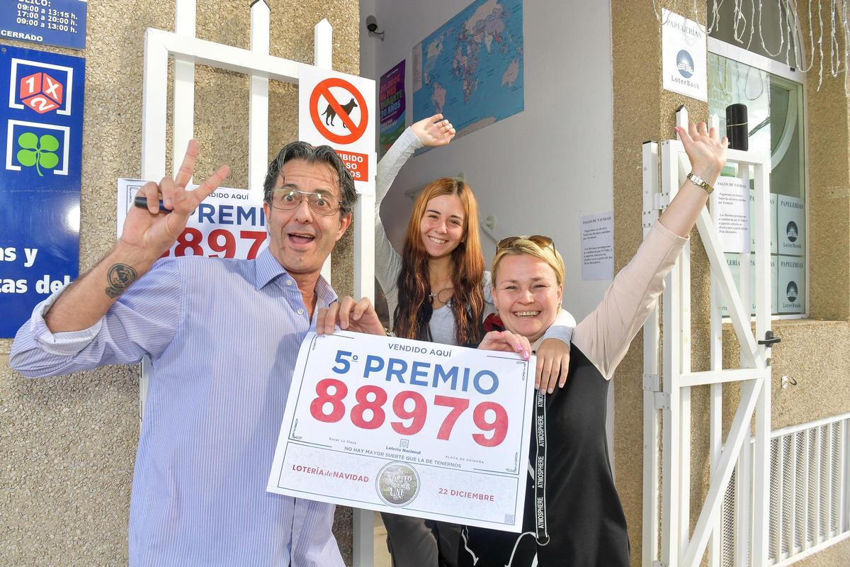 La Lotería de Navidad riega Gran Canaria de premios La Lotería de Navidad riega Gran Canaria de premios