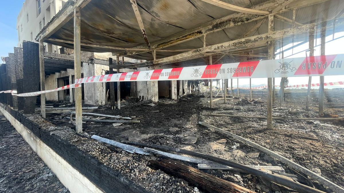 Los locales han quedado completamente quemados
