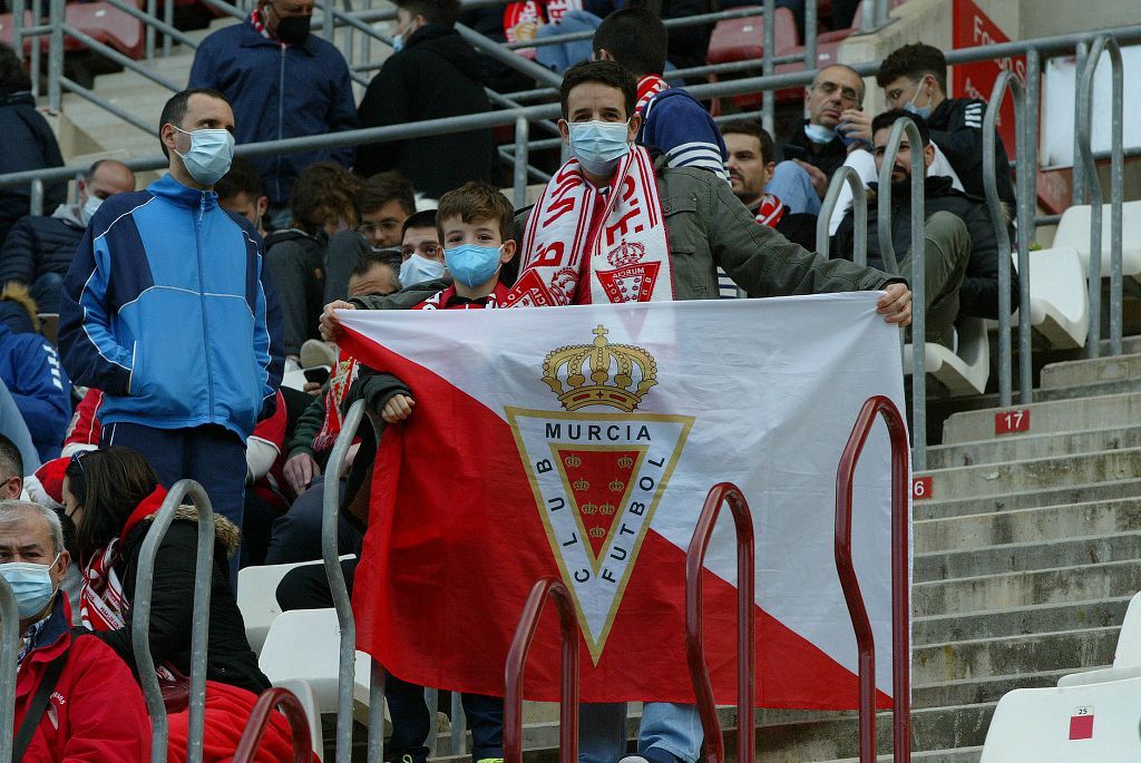 Todas las imágenes que ha dejado el partido del Real Murcia