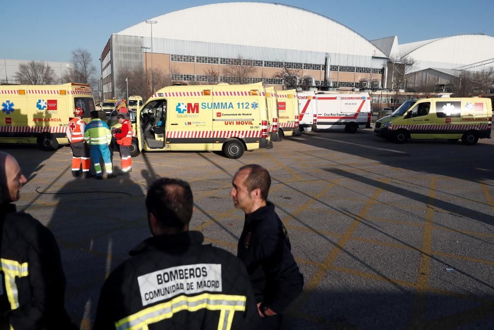 BOMBEROS EN AEROPUERTO DE MADRID BARAJAS