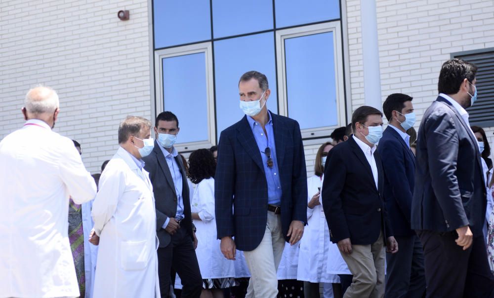 Visita del rey Felipe VI y la reina Letizia al IMIB en Murcia