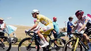 Pogacar también tritura el Tour en el Macizo Central