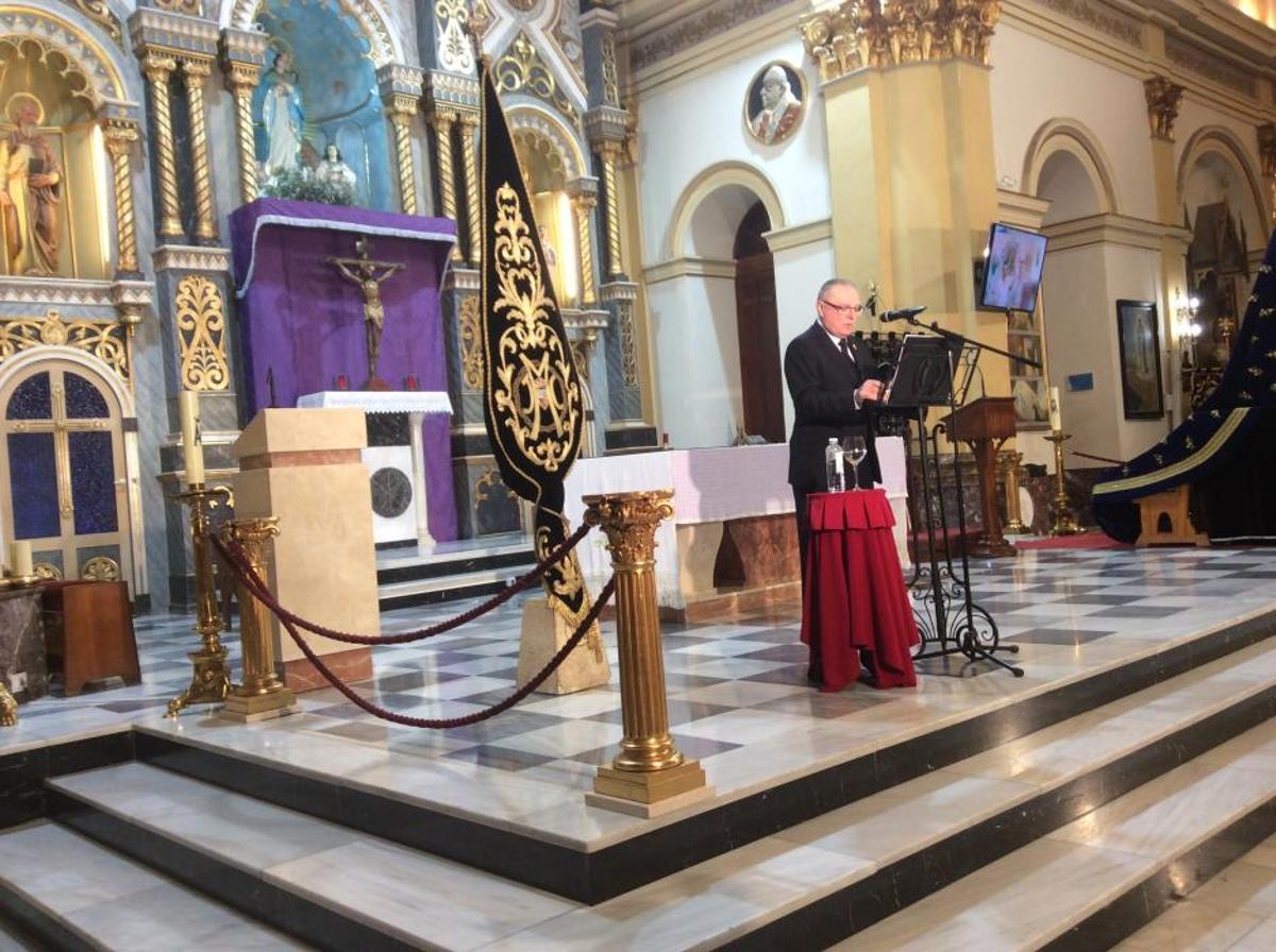 El templo de la Inmaculada acogió el tradicional pregón de Viernes de Dolores de la Semana Santa de Torrevieja El templo de la Inmaculada acogió el tradicional pregón de Viernes de Dolores de la Semana Santa de Torrevieja