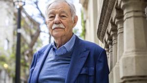 Eduardo Mendoza, escriptor: "Sembla que sant Jordi sigui el patró dels llibres, però és un intrús"