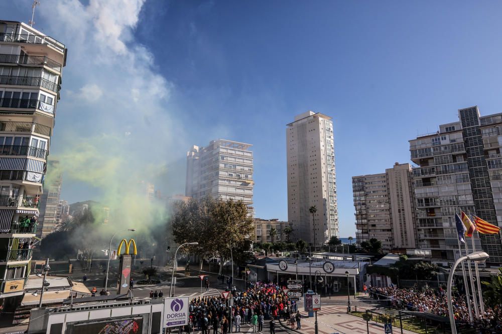 Una traca de 75 kilos para la última mascletà diurna de Benidorm