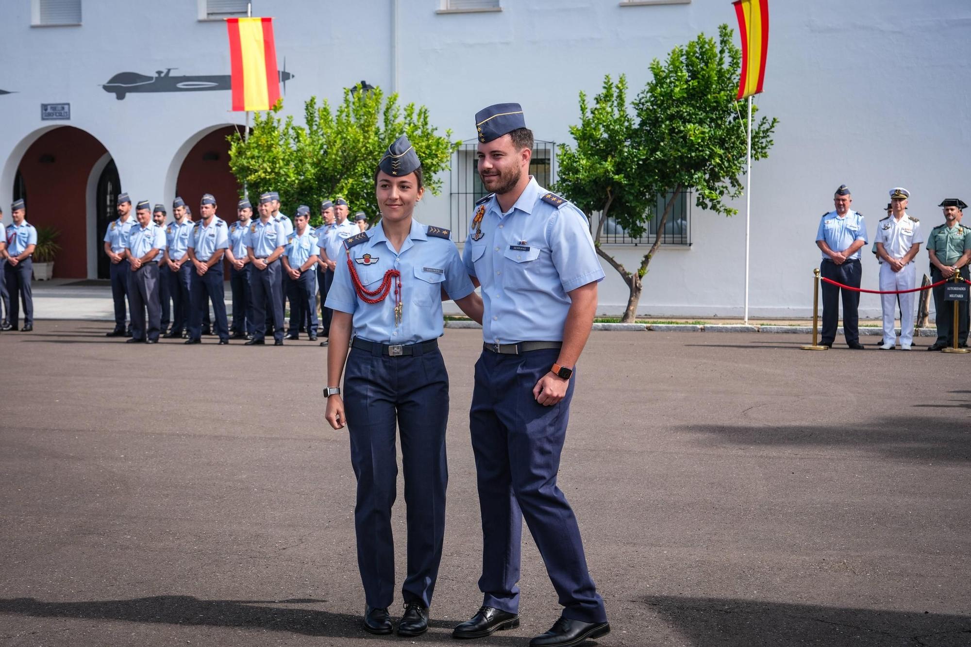 11 nuevos pilotos de caza finalizan su formación en la Base Aérea de Talavera la Real