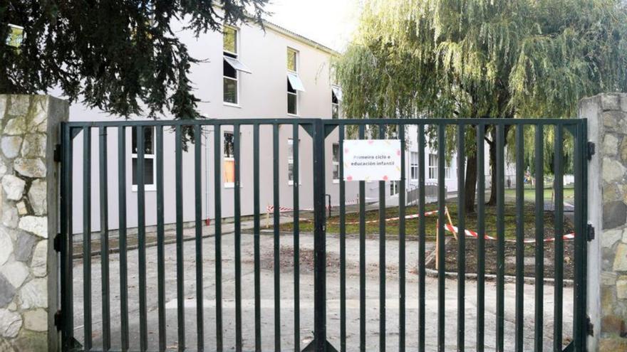 Cerrada un aula del colegio Valle Inclán de Oleiros tras detectarse siete casos de COVID