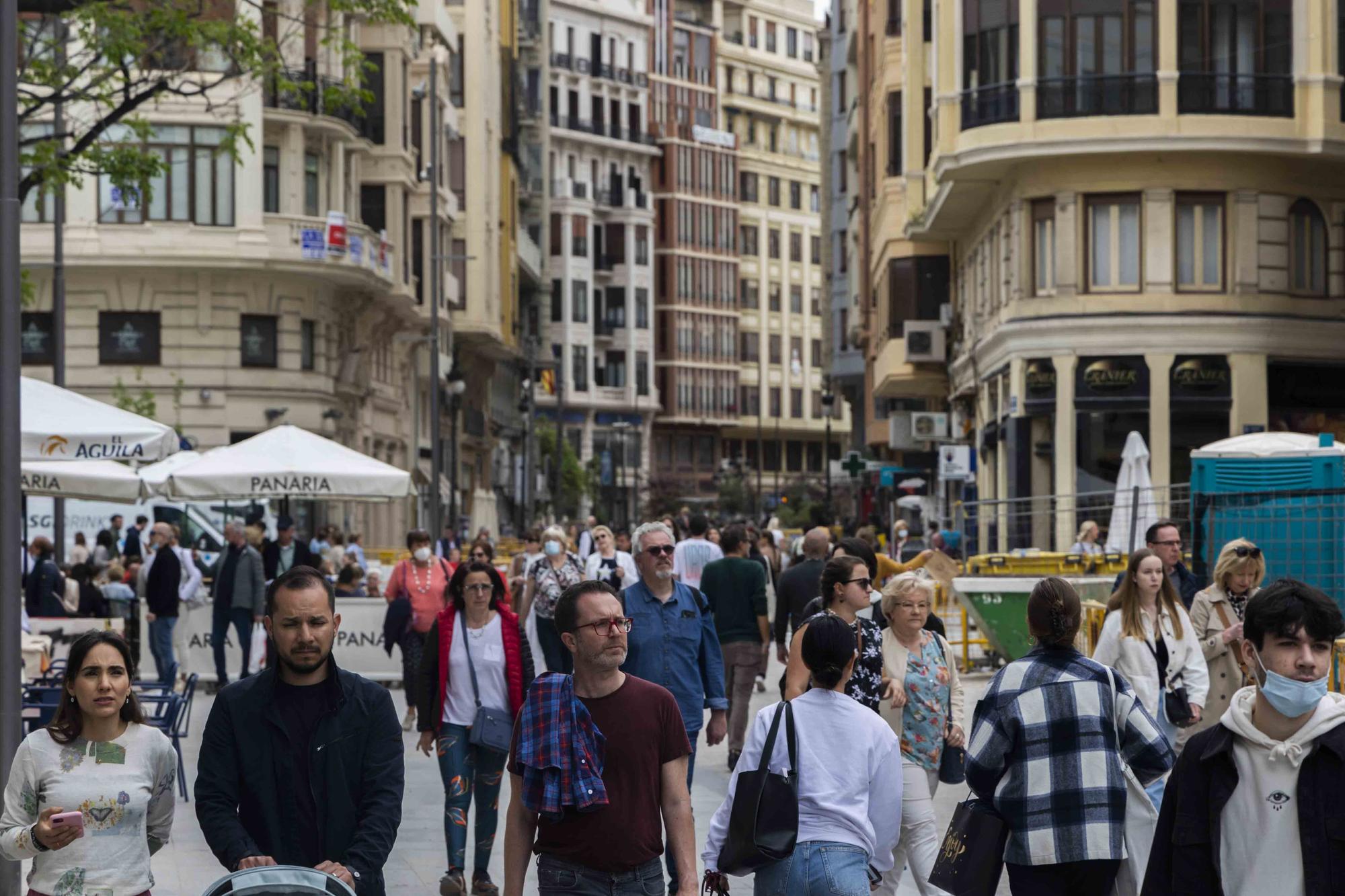 Así es la nueva plaza del Mercat de València