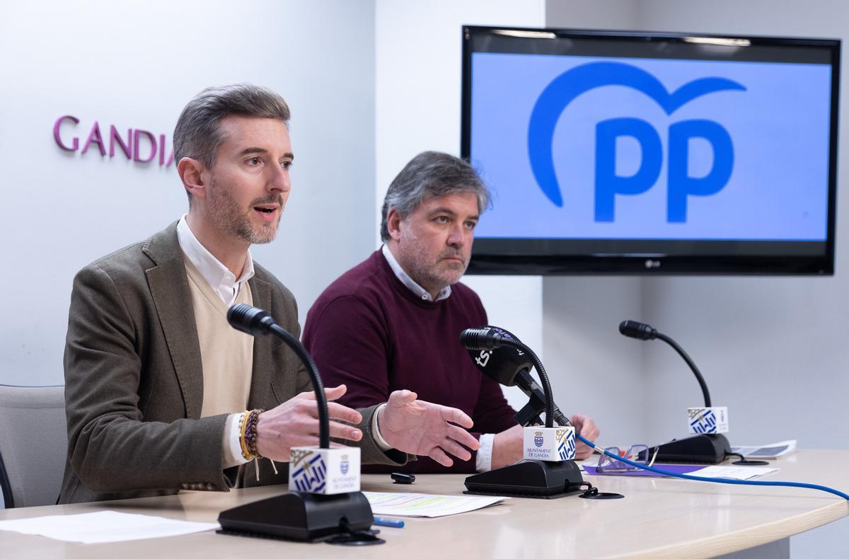 Soler y Barber en rueda de prensa.
