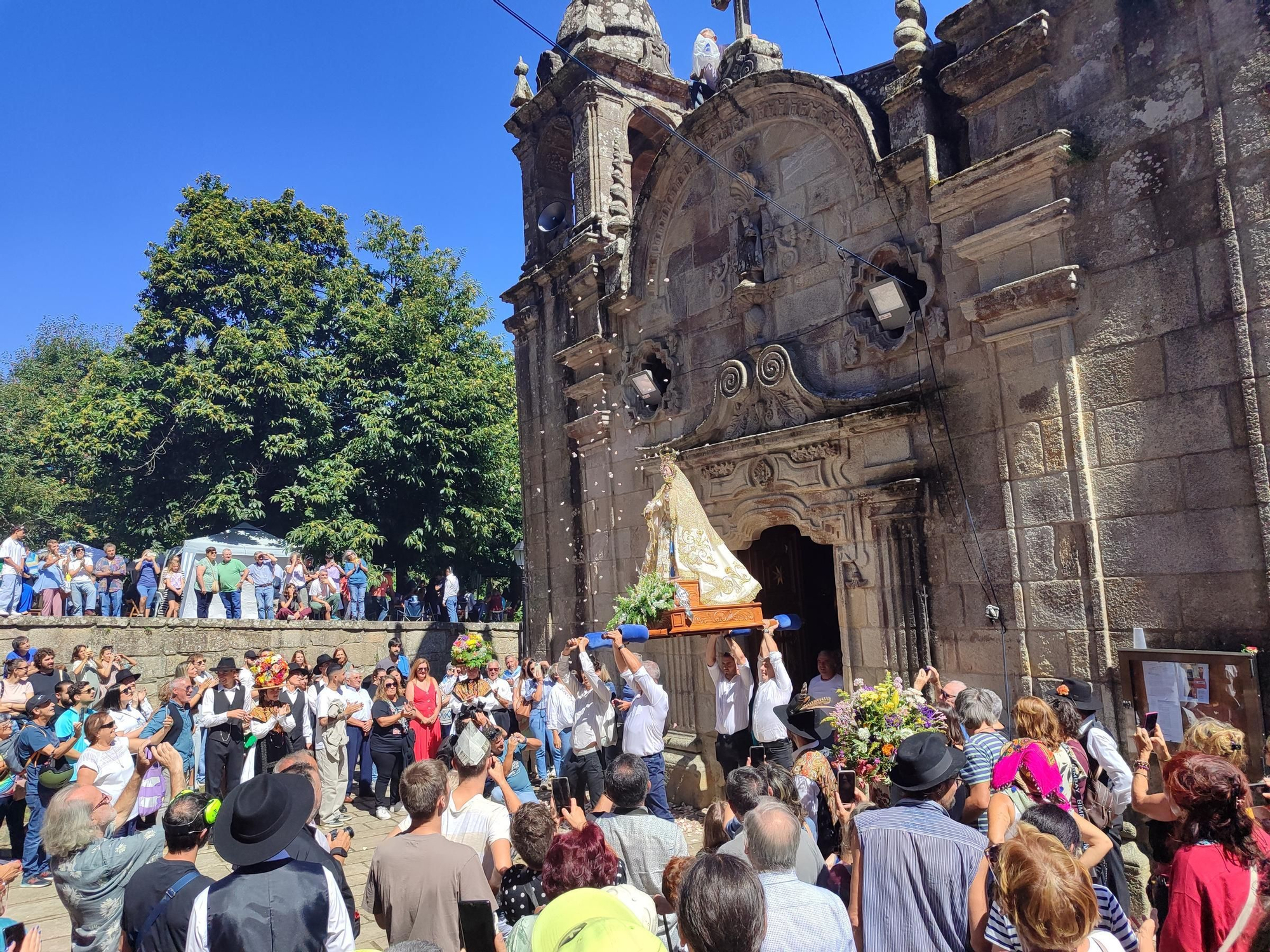 DIA GRANDE FESTIVIDAD ROMERIA DARBO CANGAS