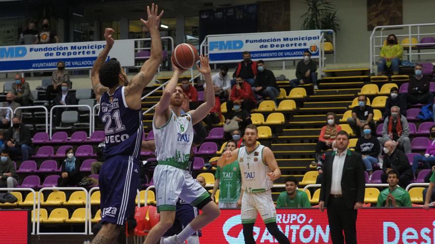 El TAU Castelló asalta Valladolid y sella el pasaporte para el &#039;play-off&#039; (83-88)