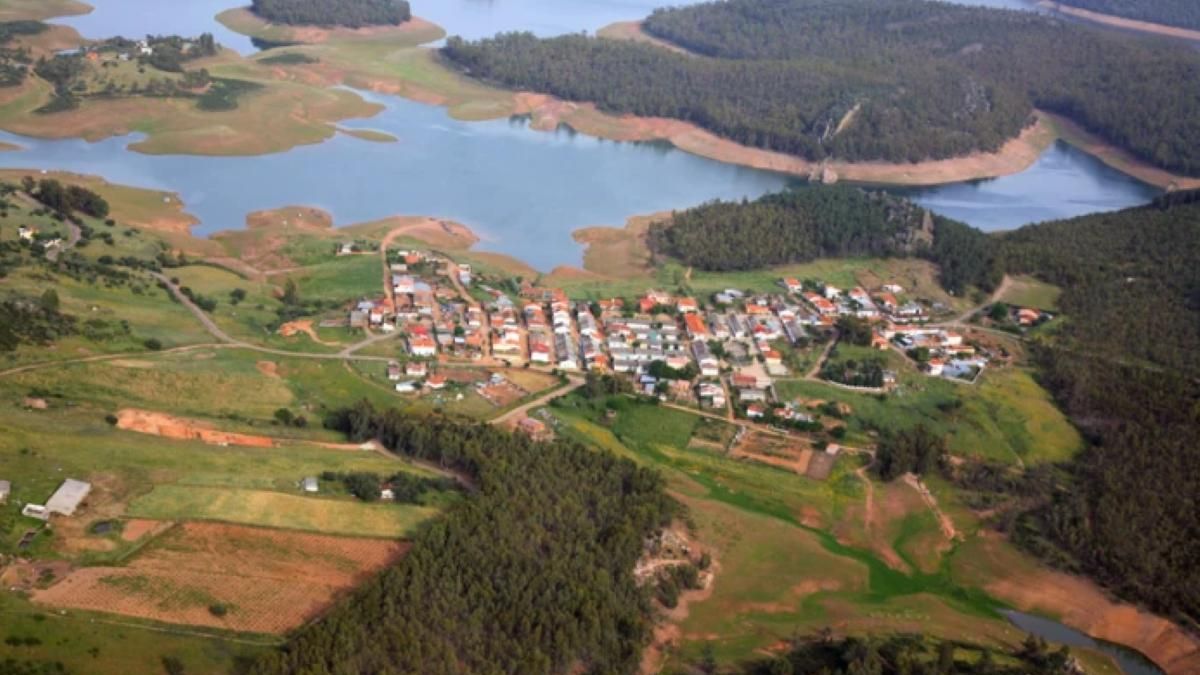 Poblado de Cijara desde el aire