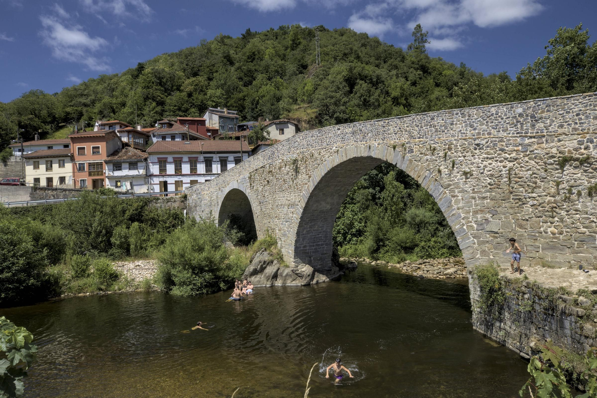 Rincones de Laviana: así es el concejo del Alto Nalón, el punto de encuentro entre la Asturias industrial y el paraíso natural