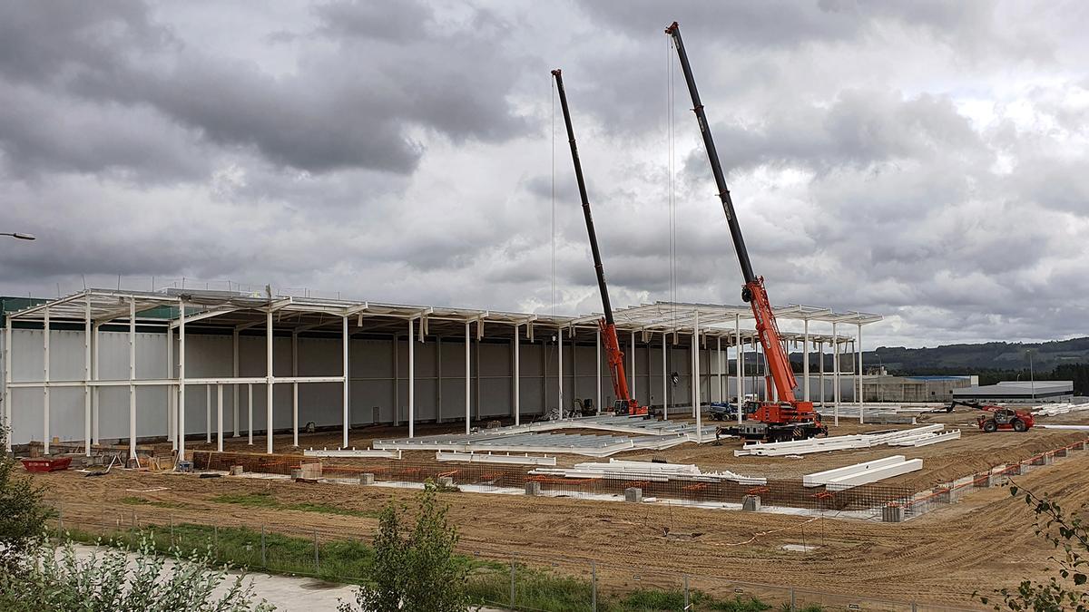 Vegalsa - Eroski finaliza la construcción de la  infraestructura logística más grande del sector de la alimentación en Galicia, en Sigüeiro.