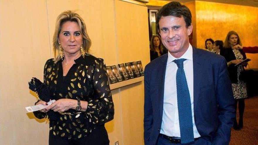 Manuel Valls se casa con Susana Gallardo