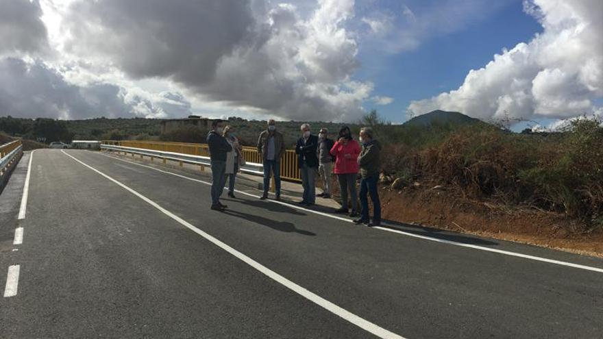 Finalizan las obras de la carretera que une la localidad con Berzocana