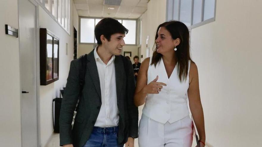 Borja Sanjuán y Sandra Gómez se reúnen con el Ayuntamiento