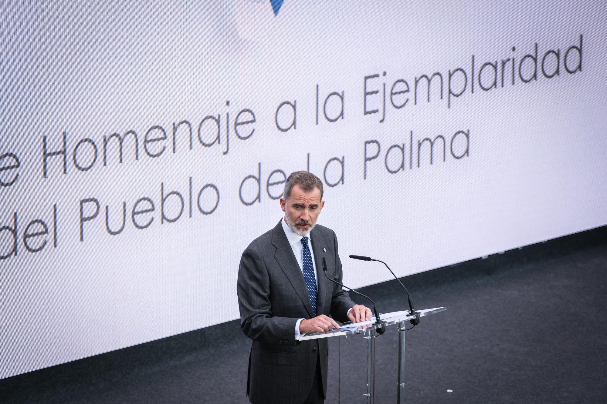Visita del Rey y los presidentes de las comunidades a La Palma al acto de homenaje a los palmeros