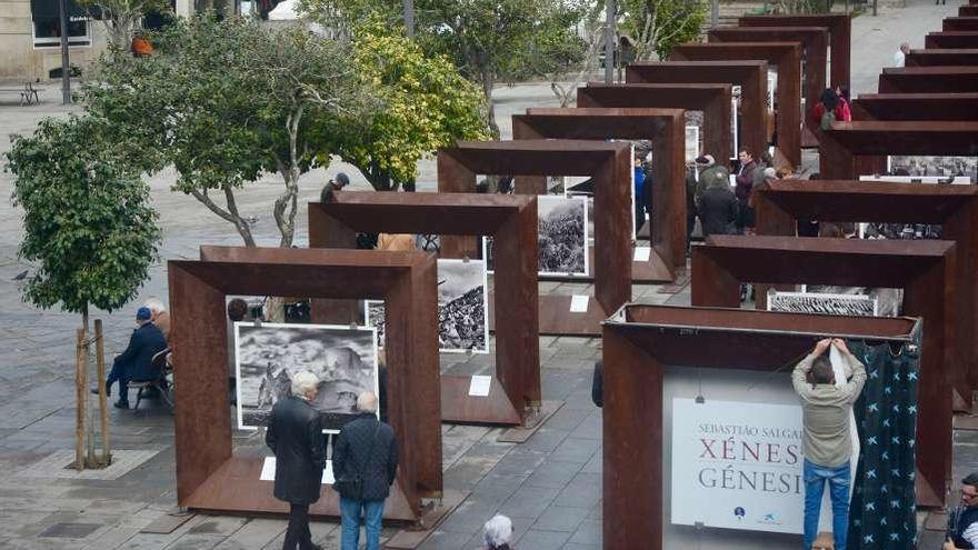 La exposición está formada por 38 fotografías en blanco y negro. // Rafa Vázquez