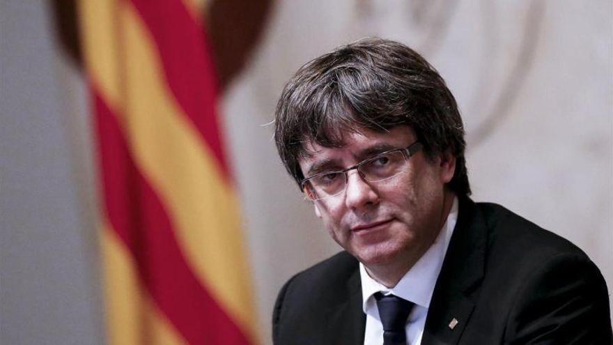 Puigdemont quería votar la constitución del Parlament y se echó atrás