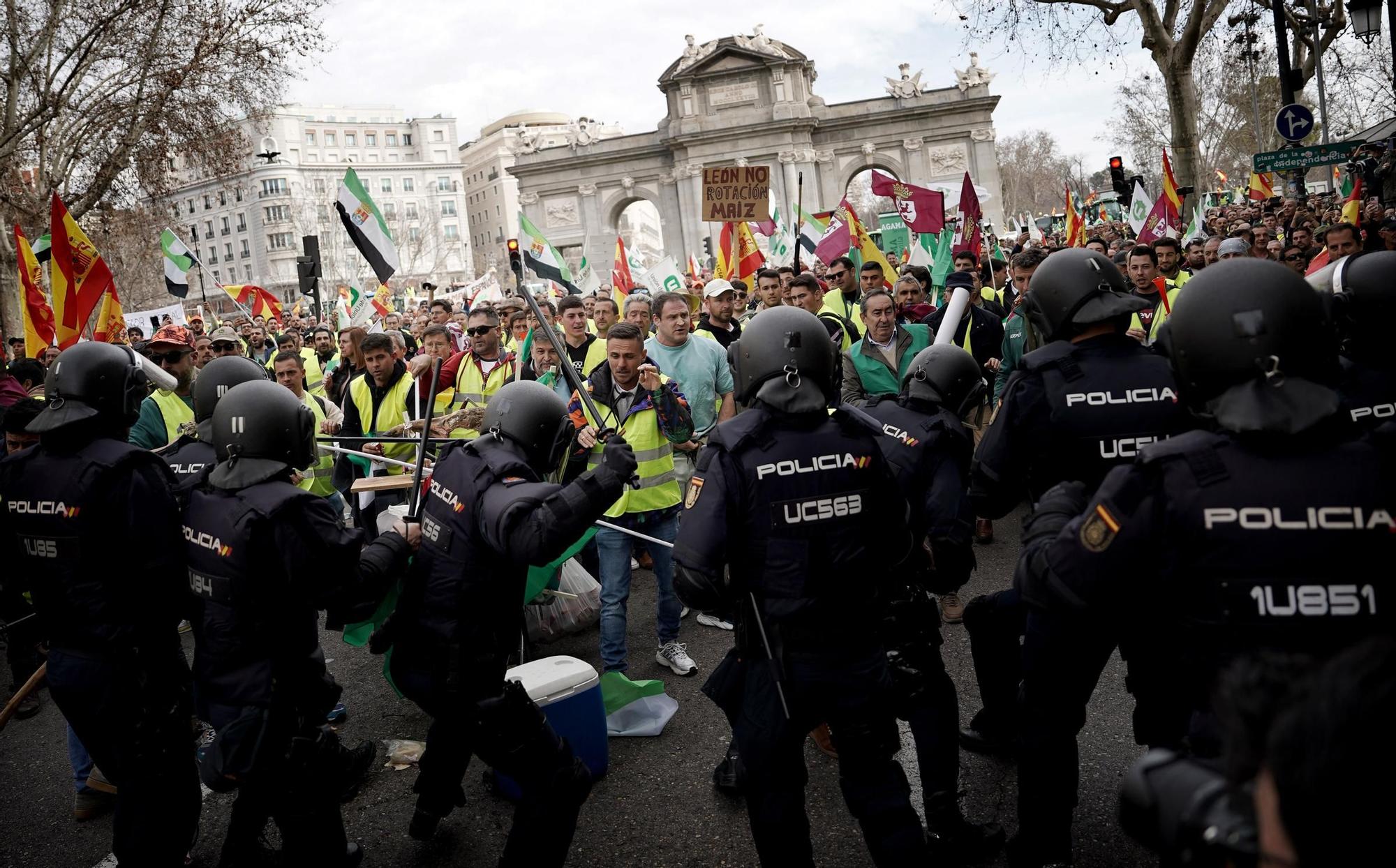 Manifestación de agricultores en Madrid, en imágenes