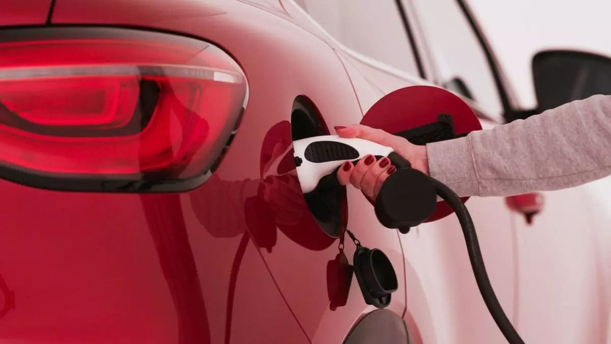 CAE, la ayuda al coche eléctrico que nadie conoce, pero te puede ahorrar hasta 1.000 euros