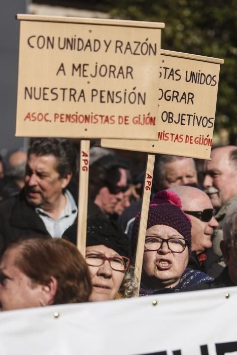 Protestas de los pensionistas en Oviedo.