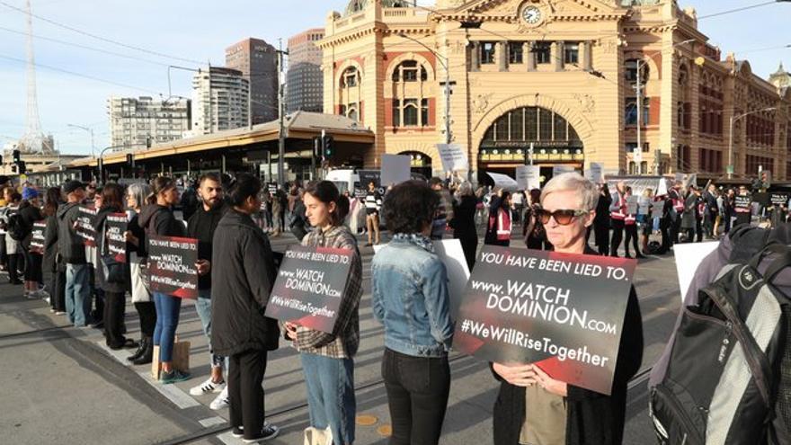 Protestan en Australia por el maltrato animal en la industria ganadera