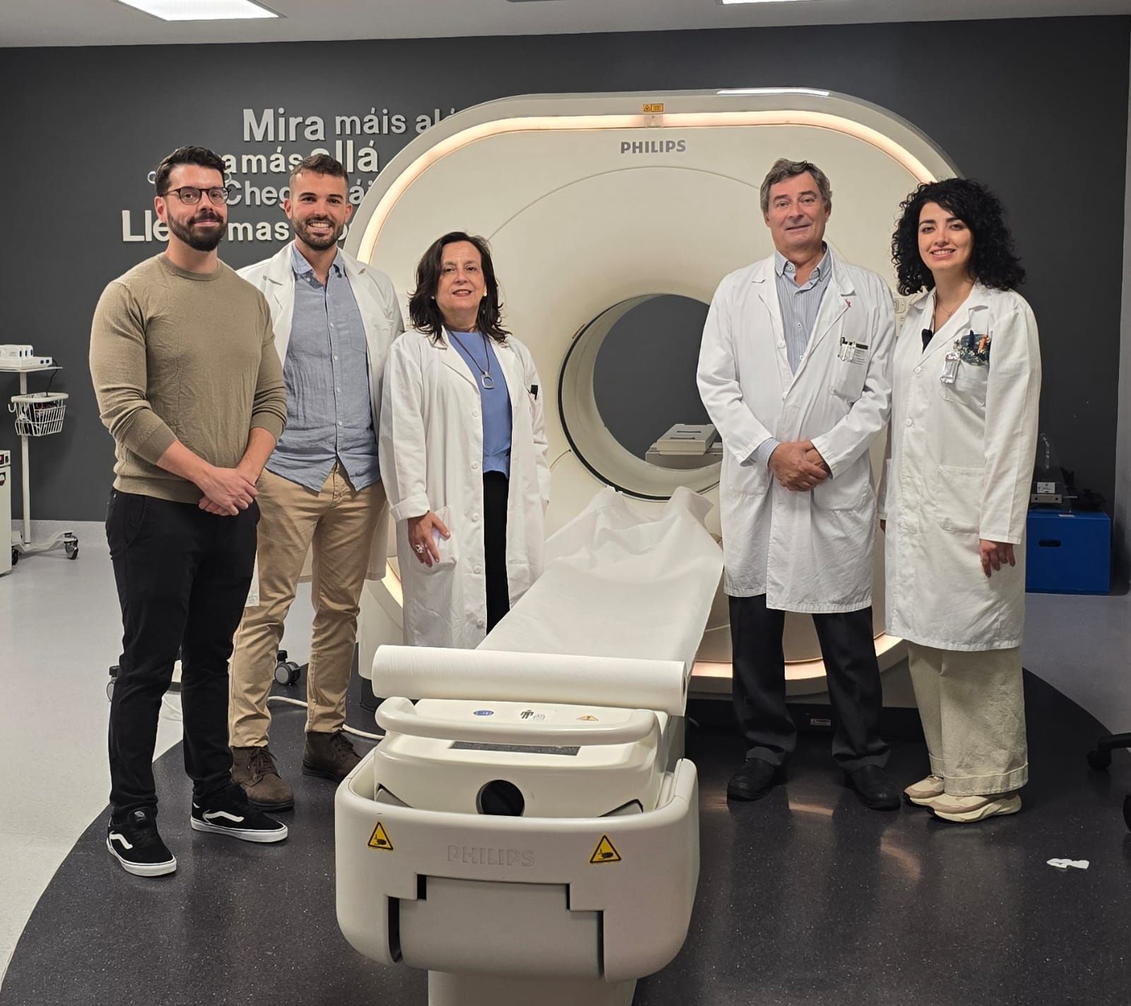 Moscoso, izquierda, Minguillón, Pubul, Prieto y Rashki.