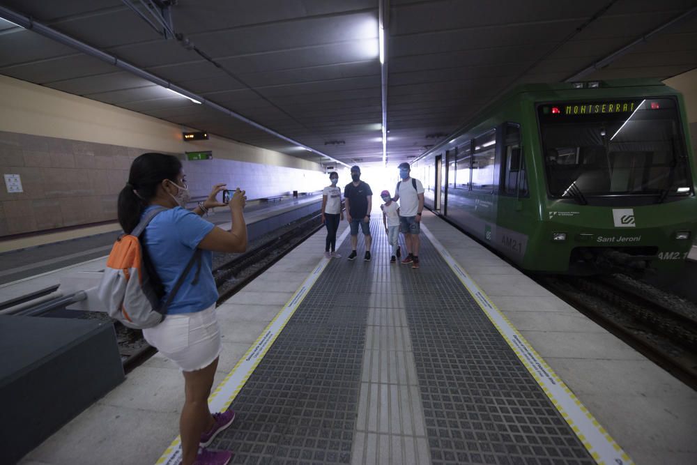 Montserrat reobre els accessos amb l'aeri i el cremallera després de la pandèmia