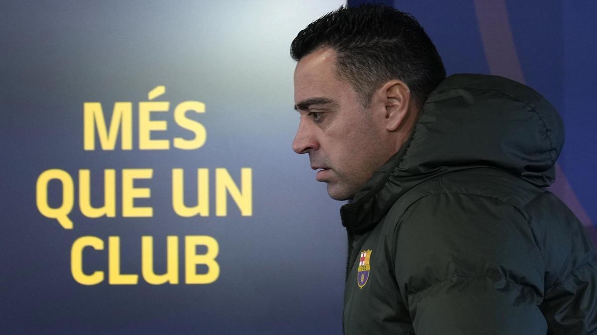 Xavi, el técnico del Barça, durante la rueda de prensa previa al duelo en Vitoria ante el Alavés.