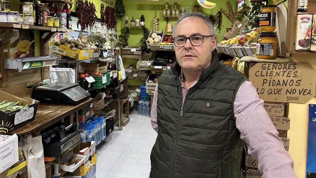 Andrés Sáenz, gerente de Frutería Andrés, de Cáceres