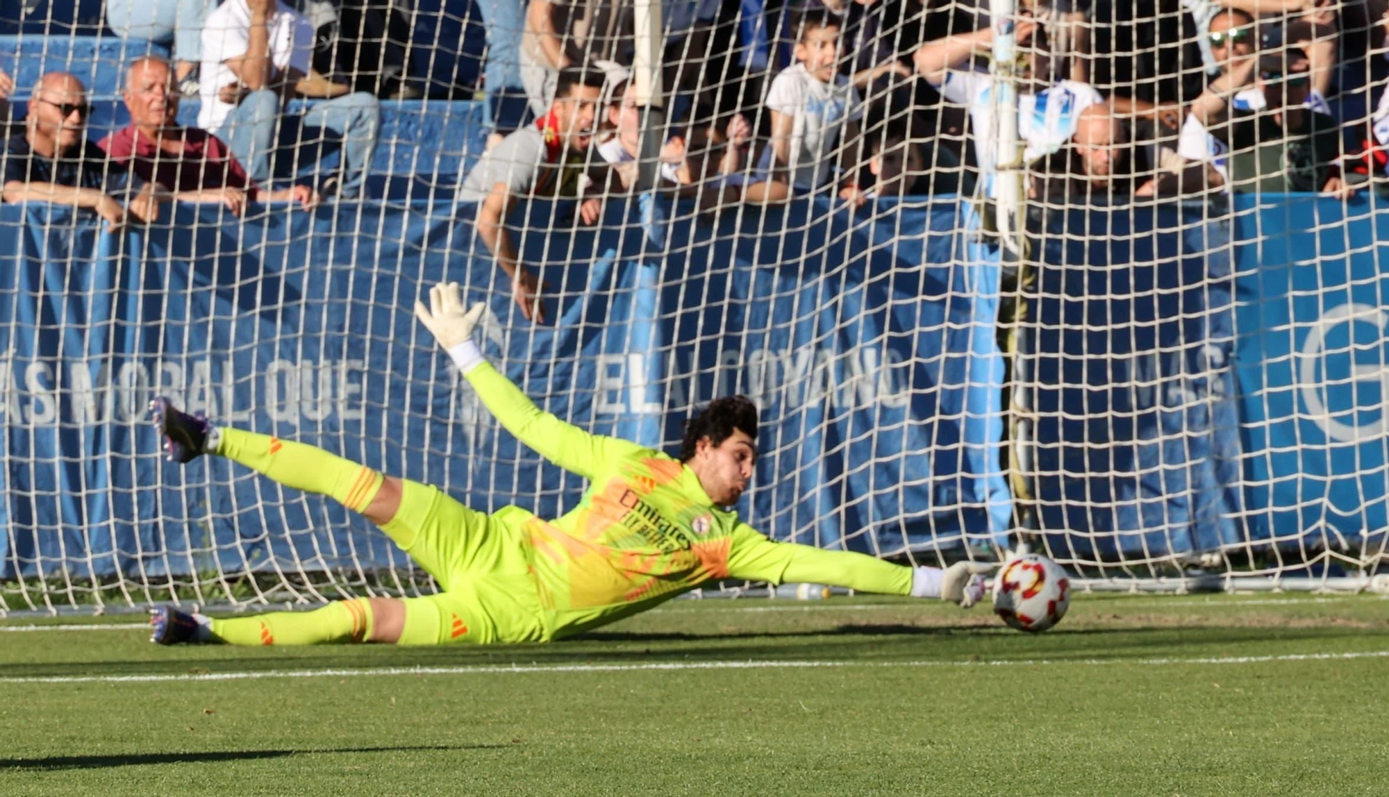 Alcoyano - Real Madrid Castilla: estas son las mejores imágenes del último partido de la temporada