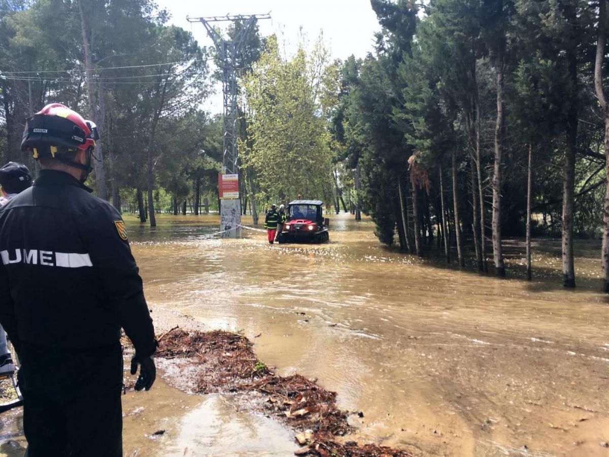 Impresionantes imágenes de la crecida del rio en Gelsa, Pinta y Quinto de Ebro