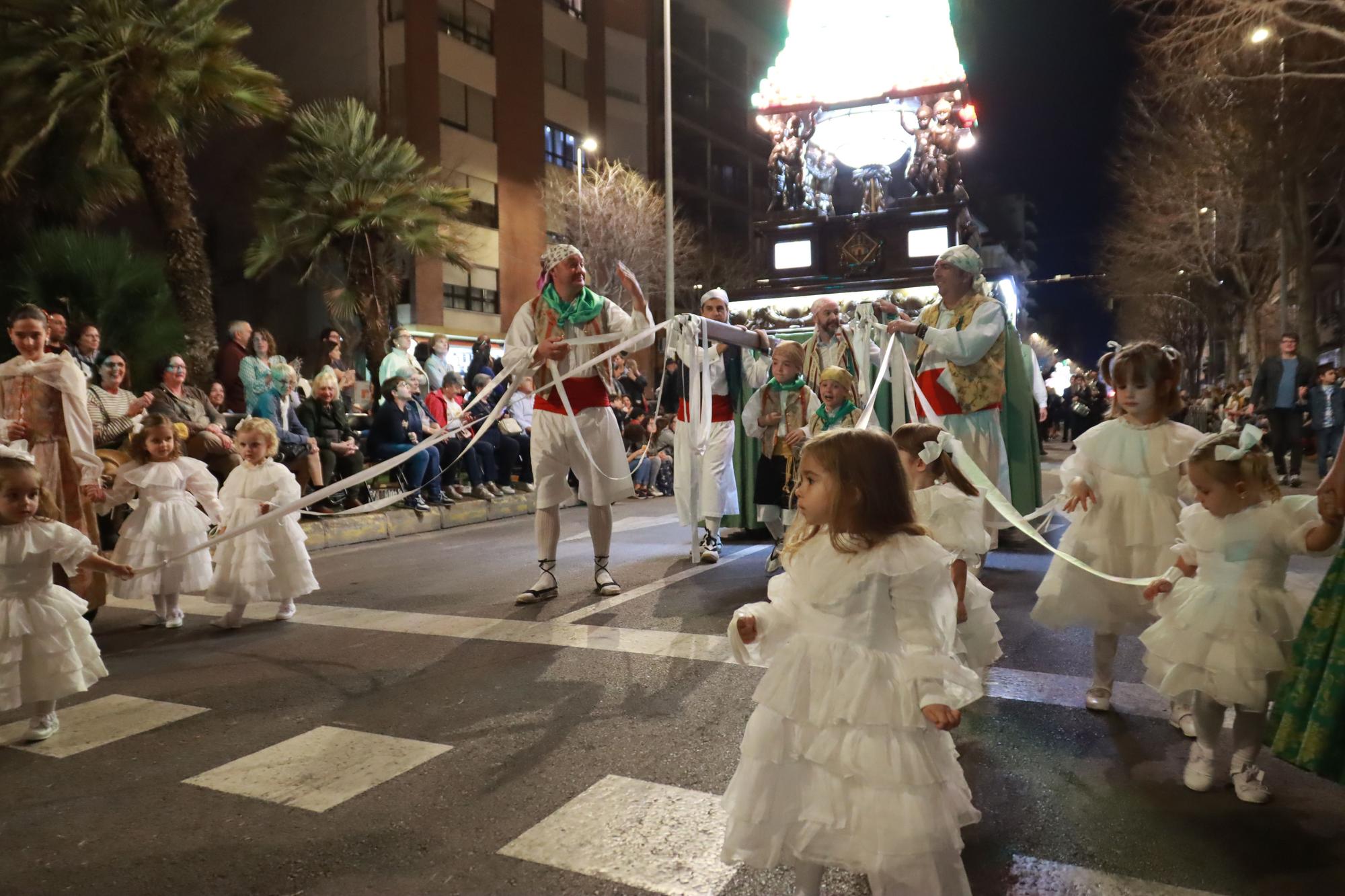 Ya están aquí las imágenes del desfile de gaiatas