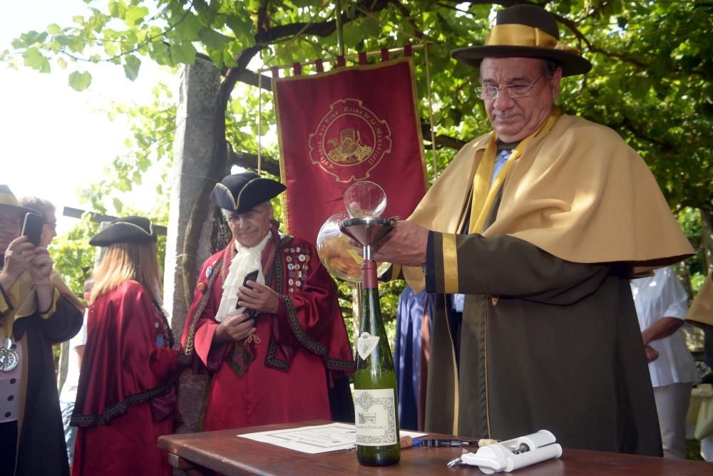 Herdeiros da Crus pondrá el broche de oro a una jornada de hermanamiento vinícola y entrega de premios a las mejores camisetas del Albariño.