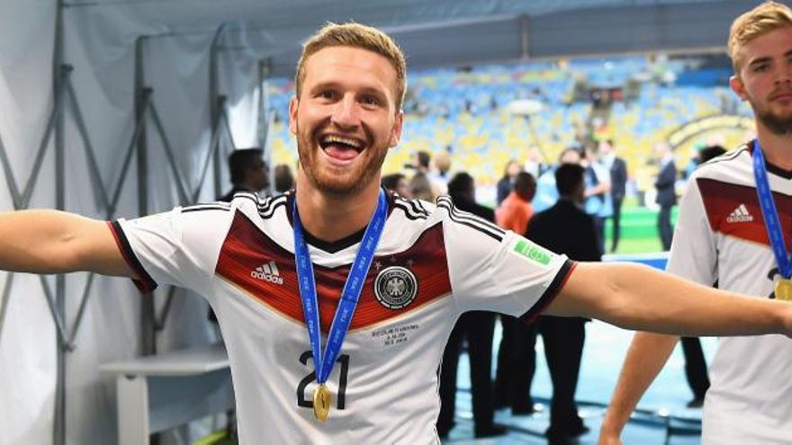 El Valencia va a por Mustafi