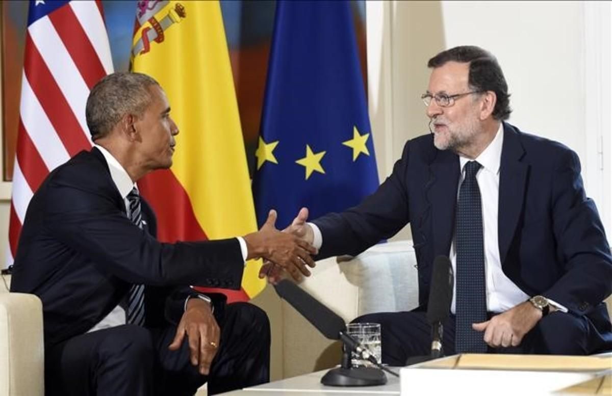 Los presidentes de España, Mariano Rajoy y de EE.UU, Barack Obama, durante su encuentro en el palacio de la Moncloa