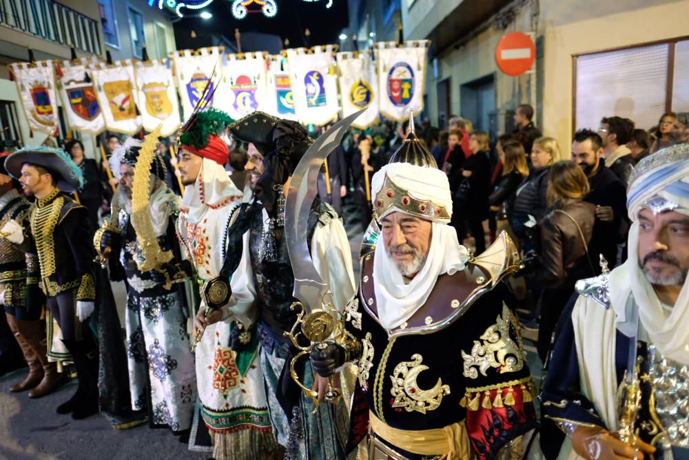 Pasacalles y representación de La Rendició de Petrer