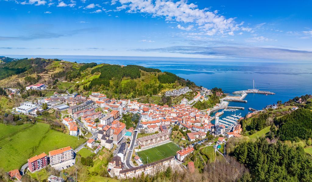 Este pueblo podría ser el hogar de alguna de las películas Disney.