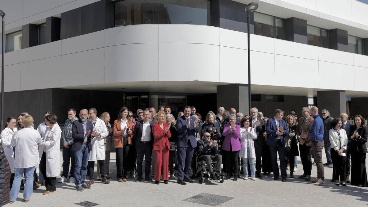 VÍDEO: Inauguración del nuevo centro de salud de Lena tras treinta años de espera y más de siete millones de euros de inversión