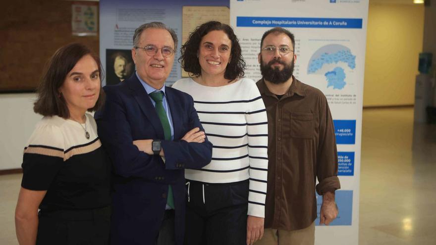 De izqda. a dcha., María José López Armada, del Grupo de Envejecimiento e Inflamación del Inibic; Francisco Blanco, responsable del Grupo de Reumatología; María del Carmen de Andrés, al frente del Área de Epigenética; y Juan Fafián Labora, del Grupo de Terapia Celular del centro coruñés.  | |  IAGO LÓPEZ