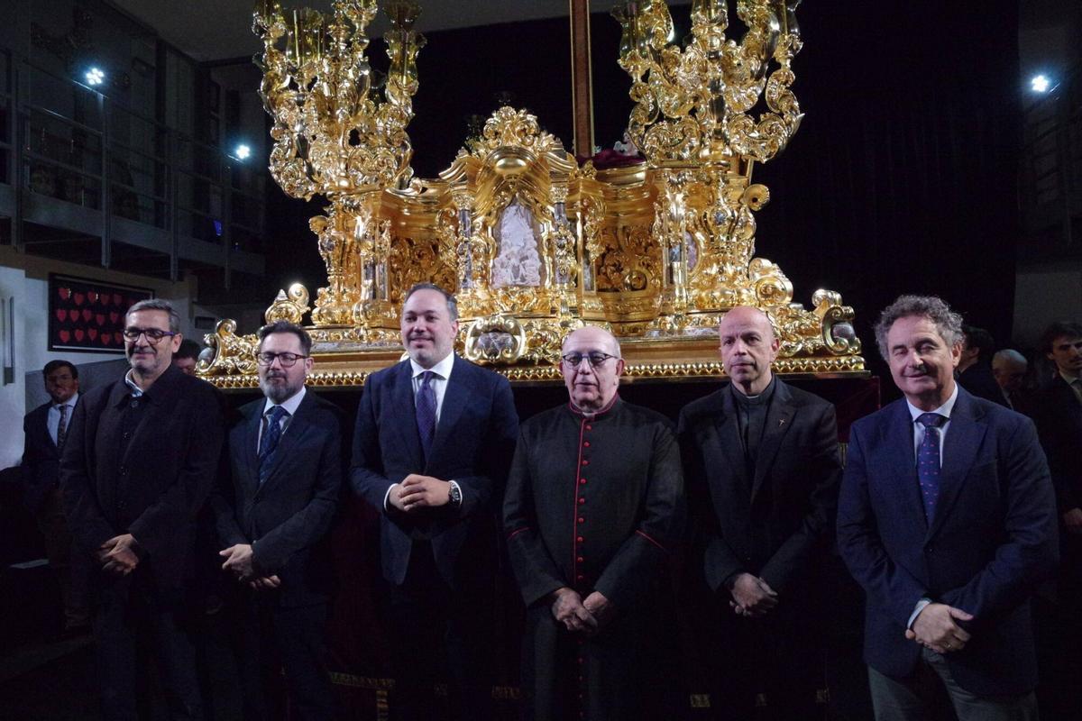 El Cristo del Amor estrena una joya para la Semana Santa de Málaga 2026